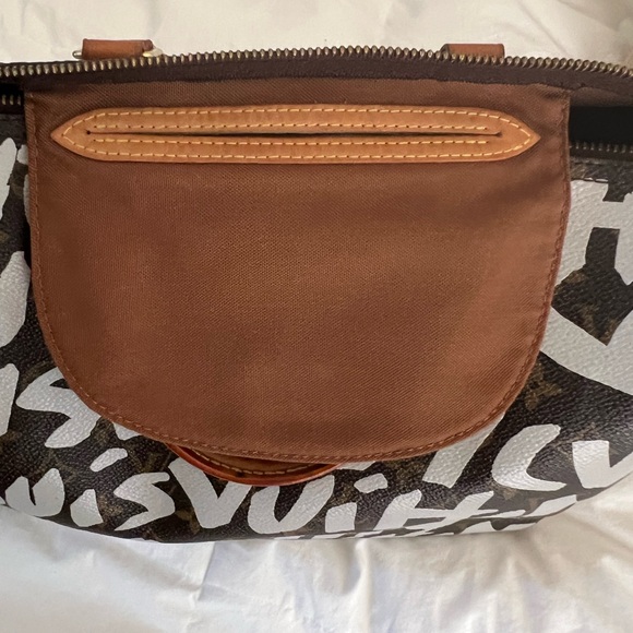 Authentic Louis Vuitton Speedy 30 Graffiti (LVx Stephen Sprouce) - Picture 9 of 10